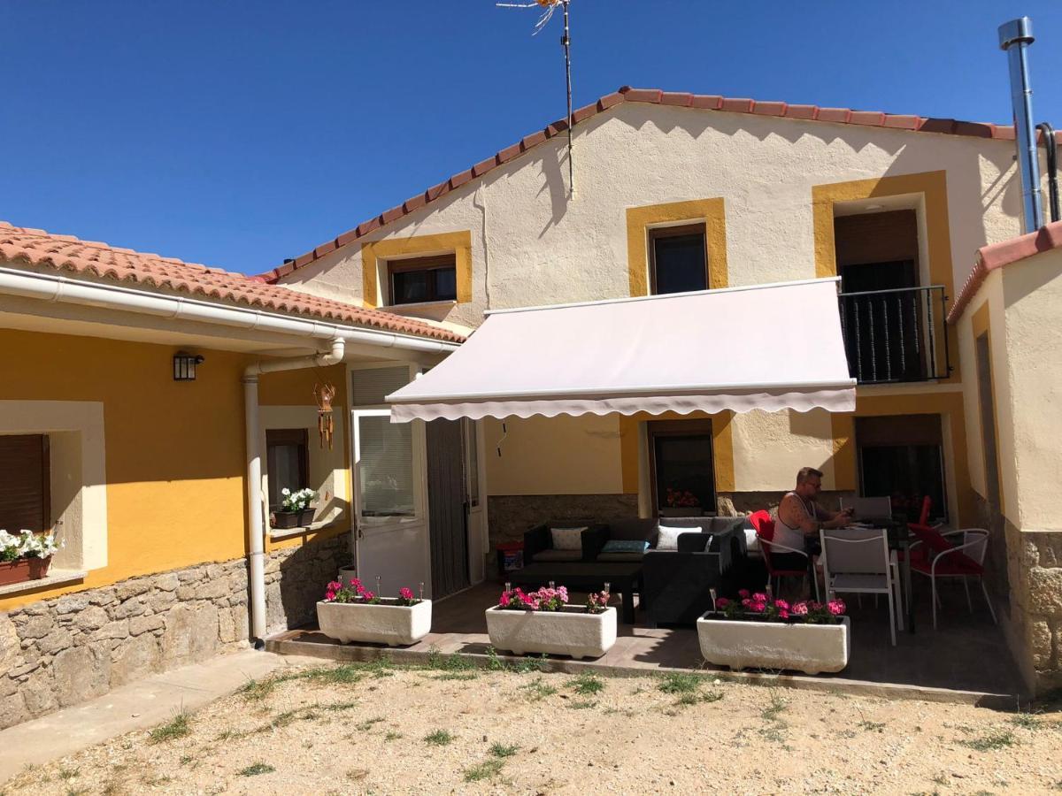 7 Pinos De Gredos Hébergement de vacances *